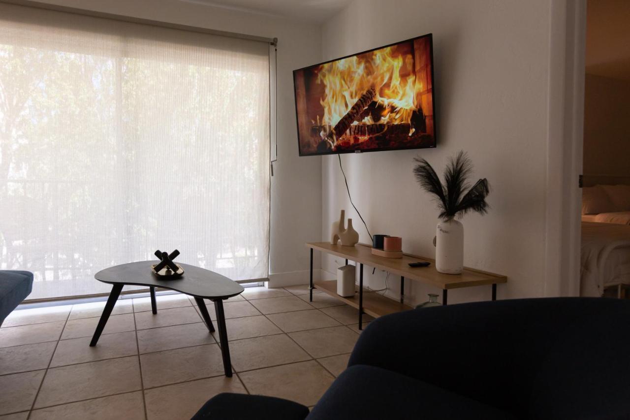 One Bedroom Apartment - With Parking & Balcony - Heart Of Wynwood Майами Экстерьер фото